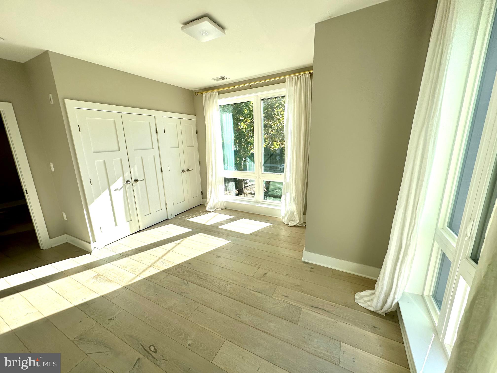 2900 12TH STREET NE 102