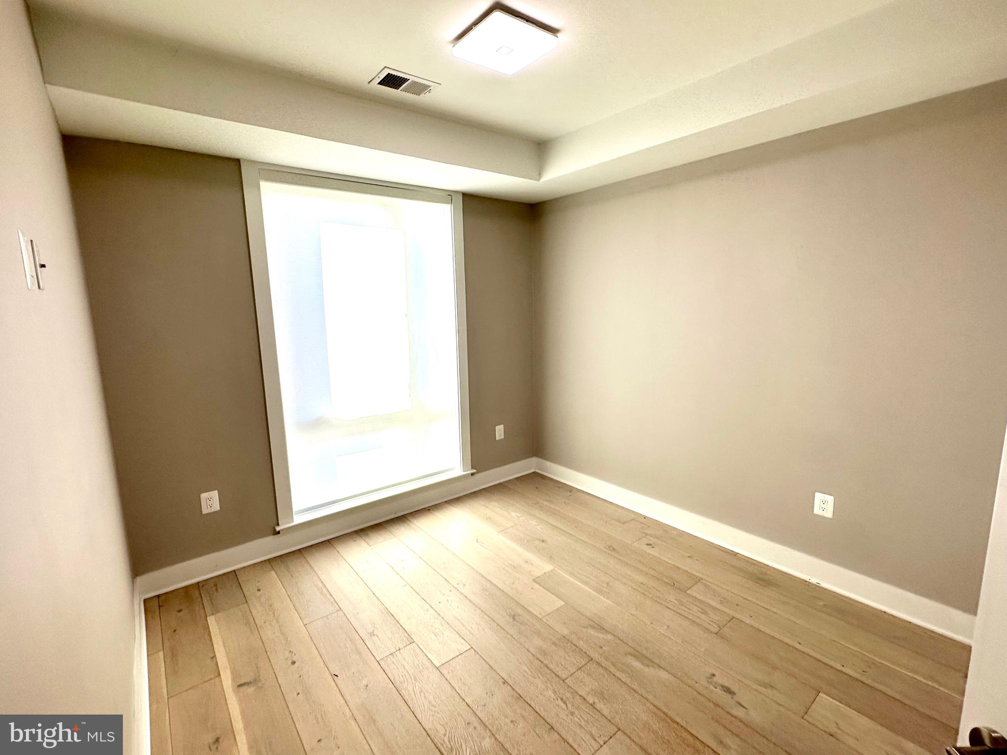 2900 12TH STREET NE 102