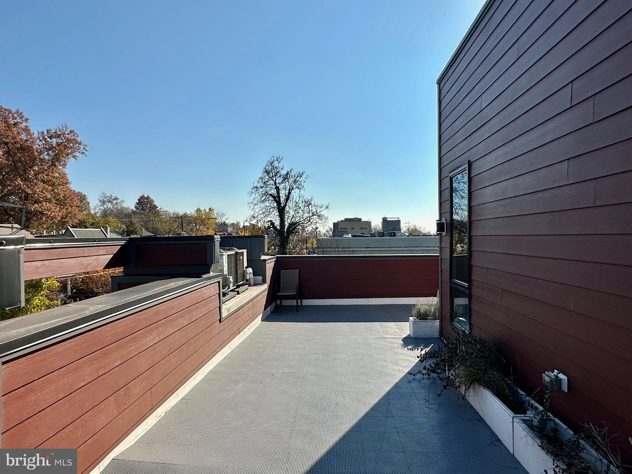 2900 12TH STREET NE 102