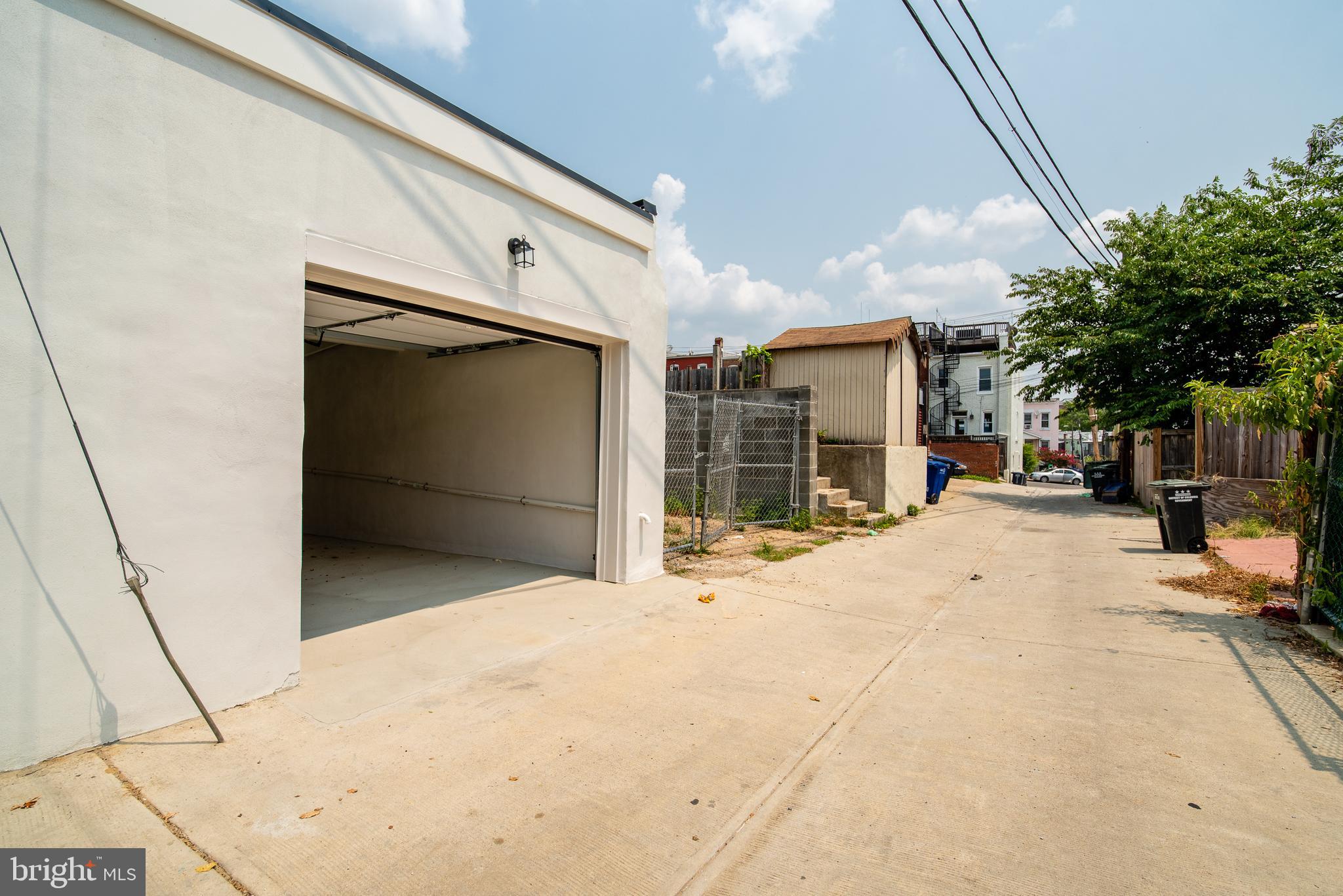 520 IRVING STREET NW
