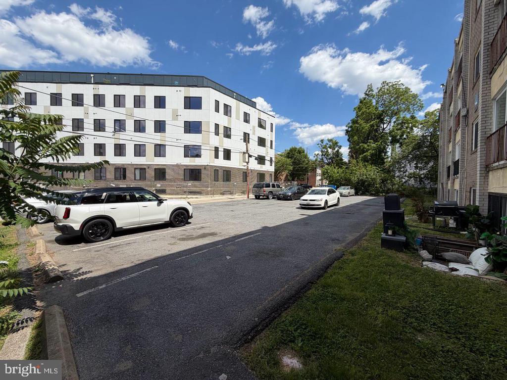 1920 NAYLOR ROAD SE Unit: 210