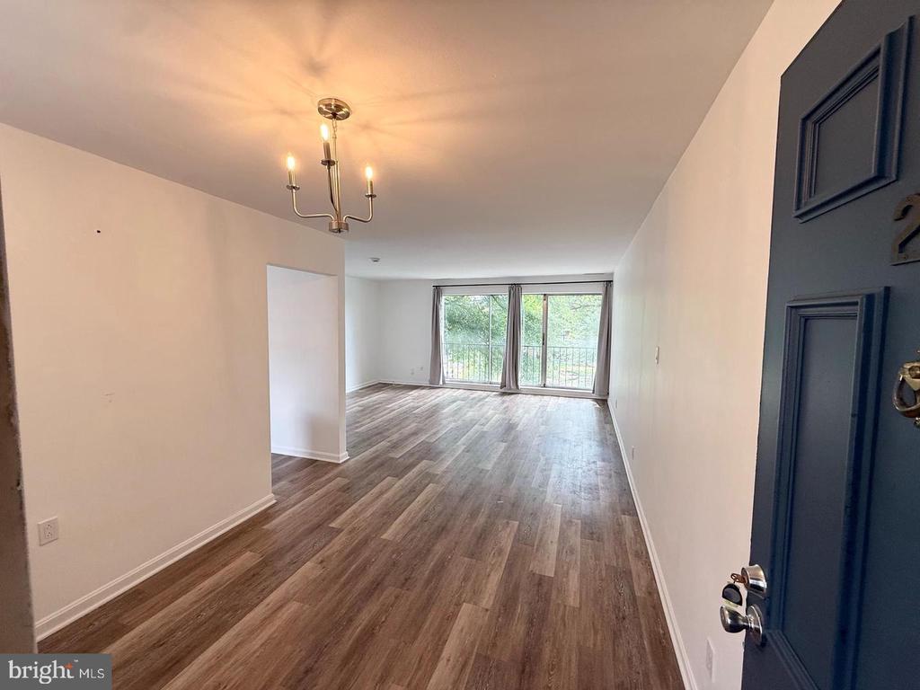 1920 NAYLOR ROAD SE Unit: 210