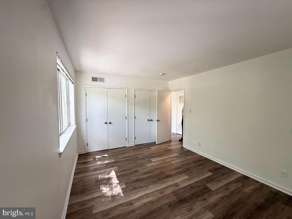 1920 NAYLOR ROAD SE Unit: 210