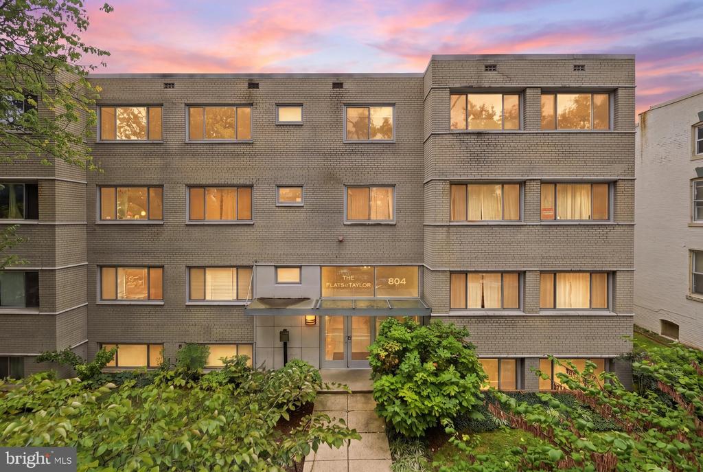 804 TAYLOR STREET NW Unit: 304