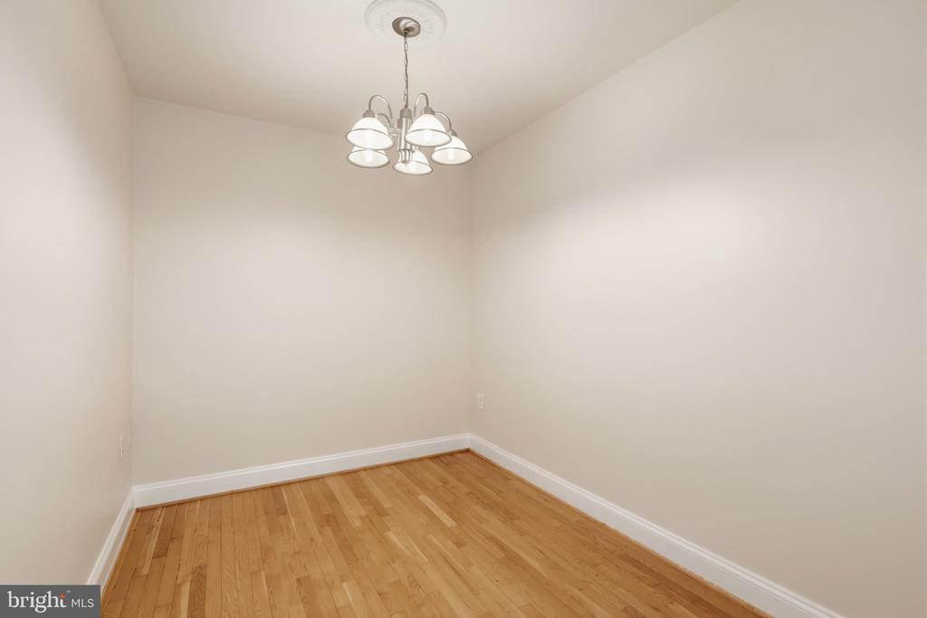 804 TAYLOR STREET NW Unit: 304