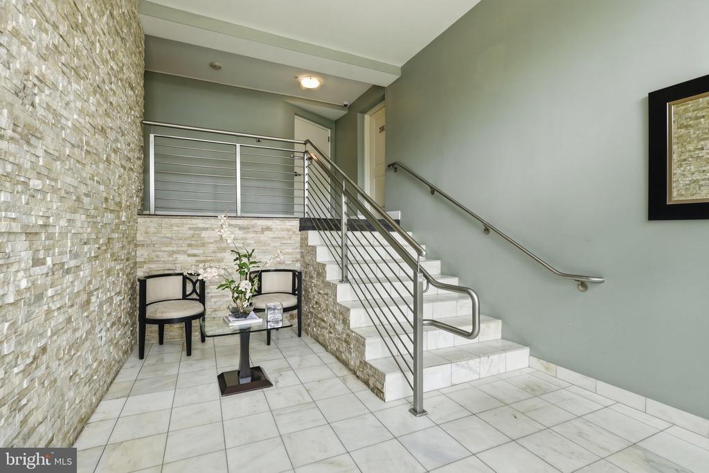 804 TAYLOR STREET NW Unit: 304