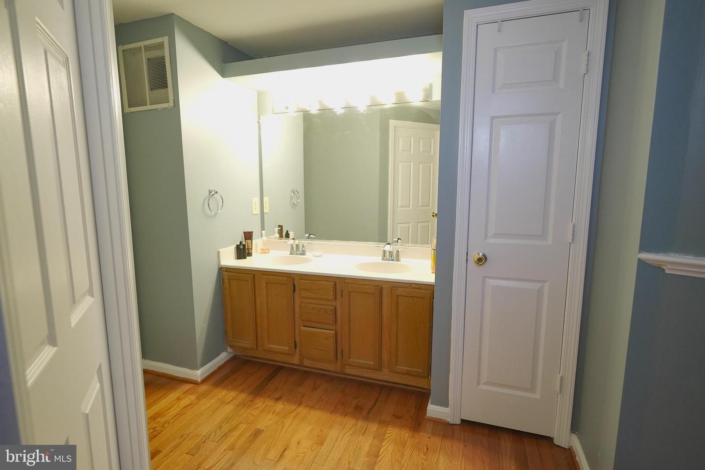 3449 LINDENWOOD DRIVE