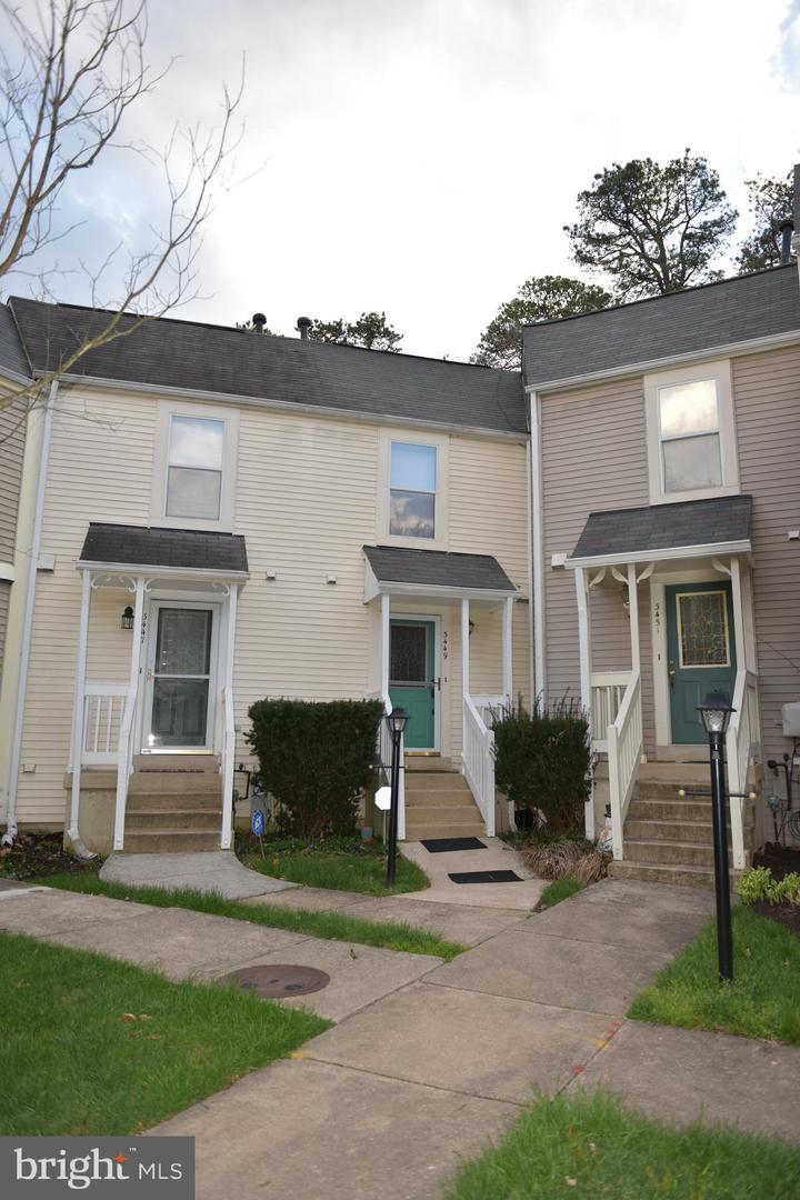 3449 LINDENWOOD DRIVE
