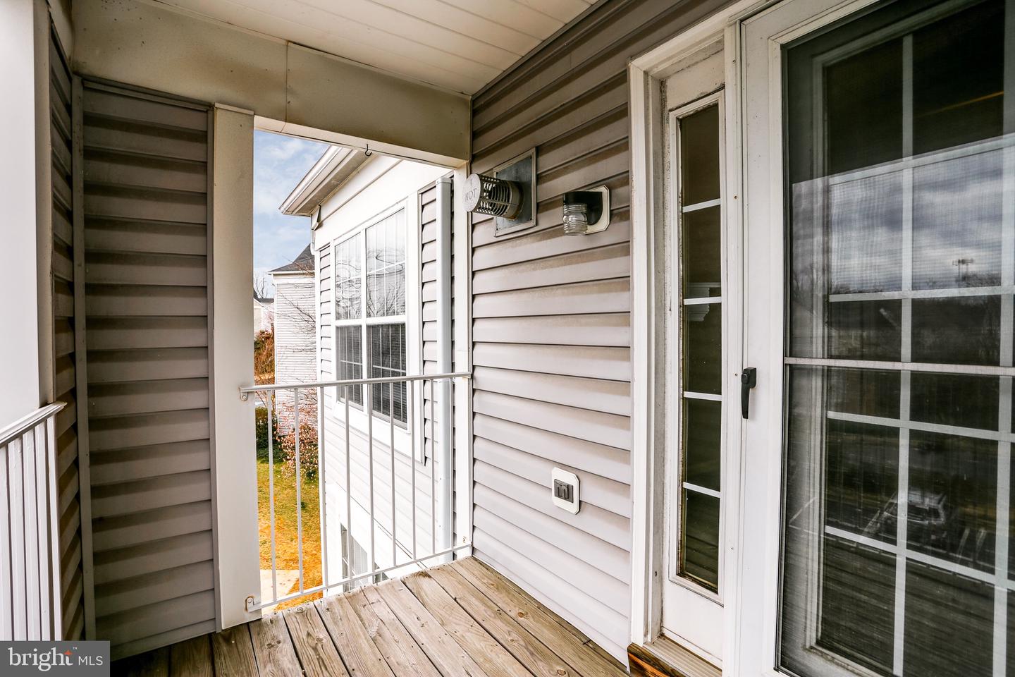 2050 QUAKER WAY Unit: 6