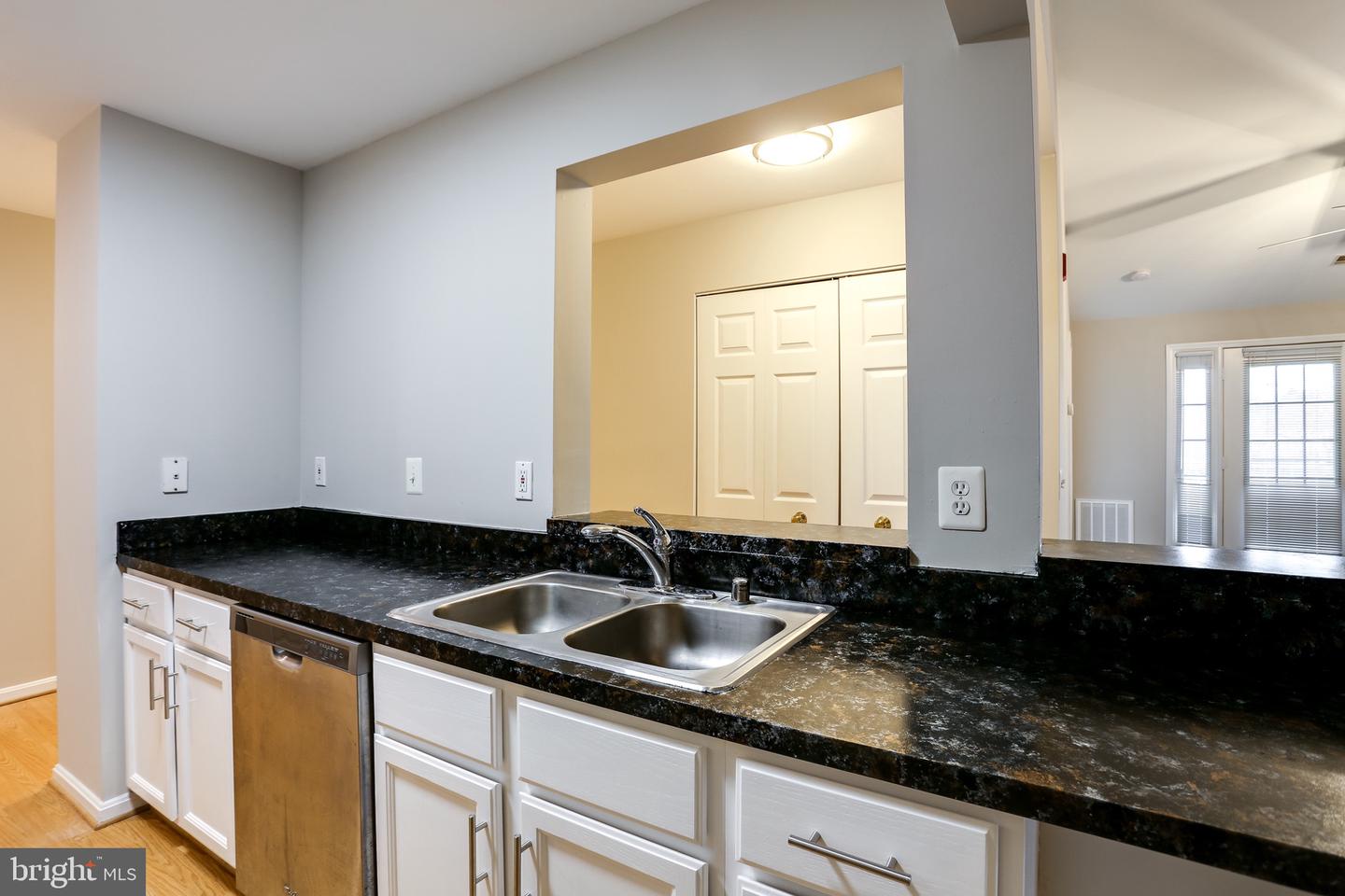 2050 QUAKER WAY Unit: 6