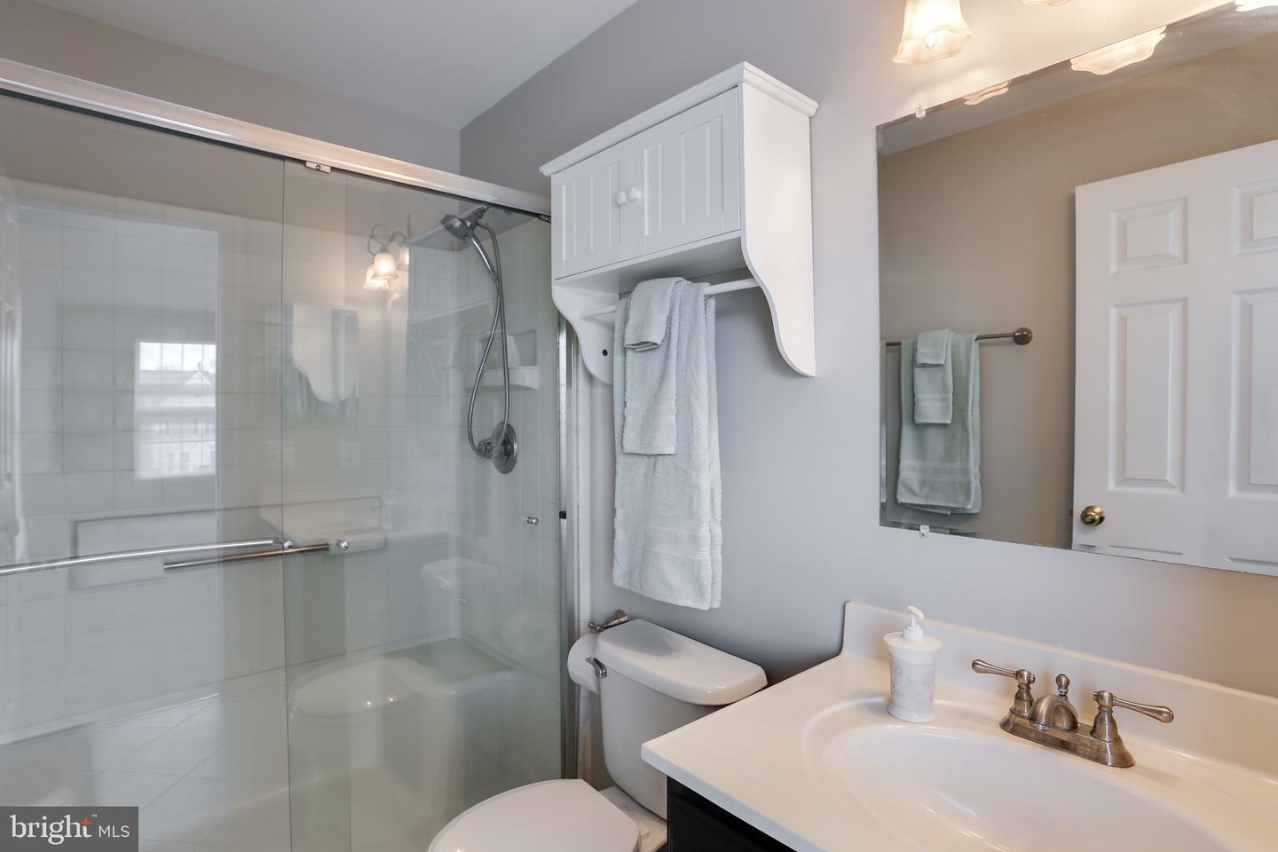 2050 QUAKER WAY Unit: 6