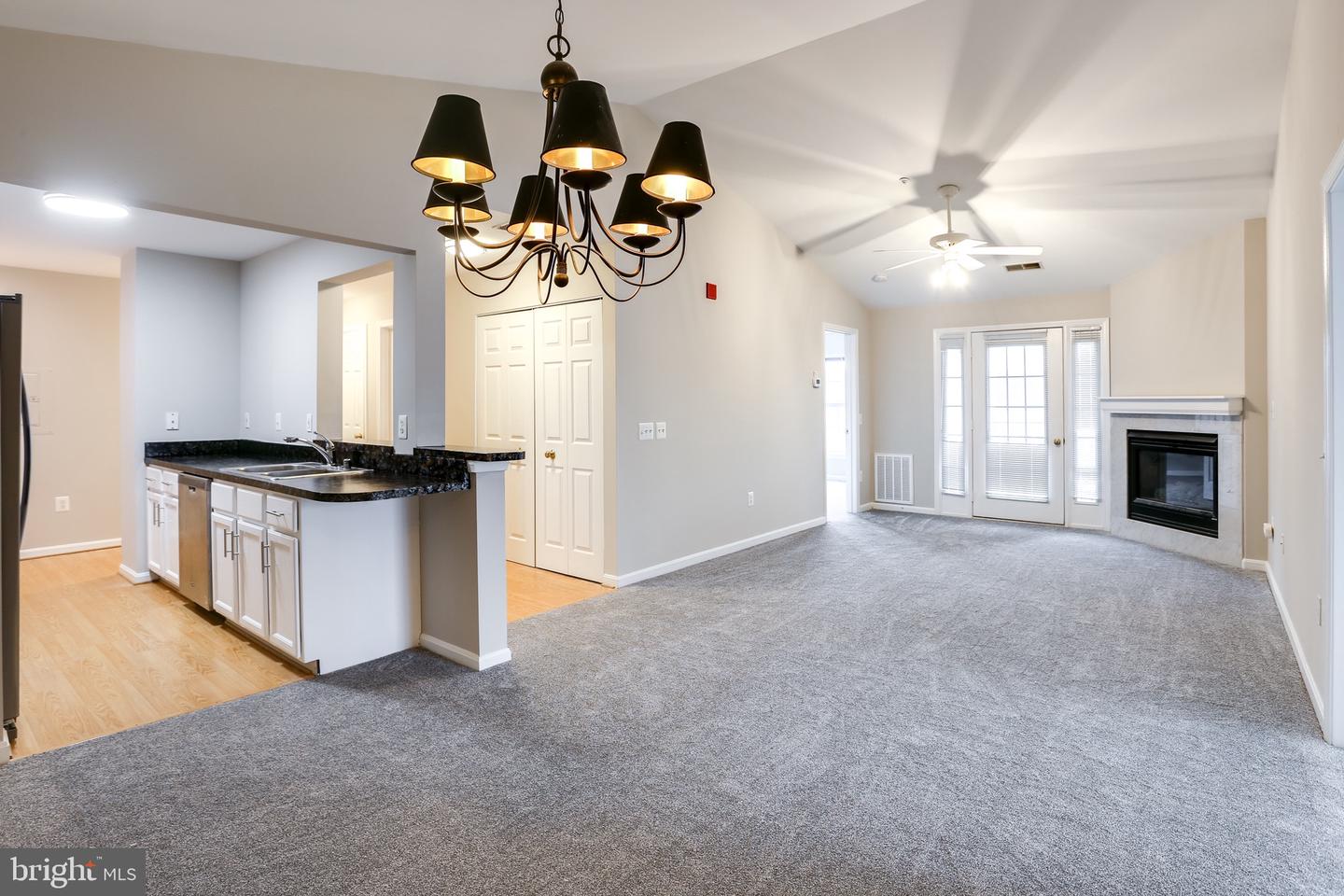2050 QUAKER WAY Unit: 6