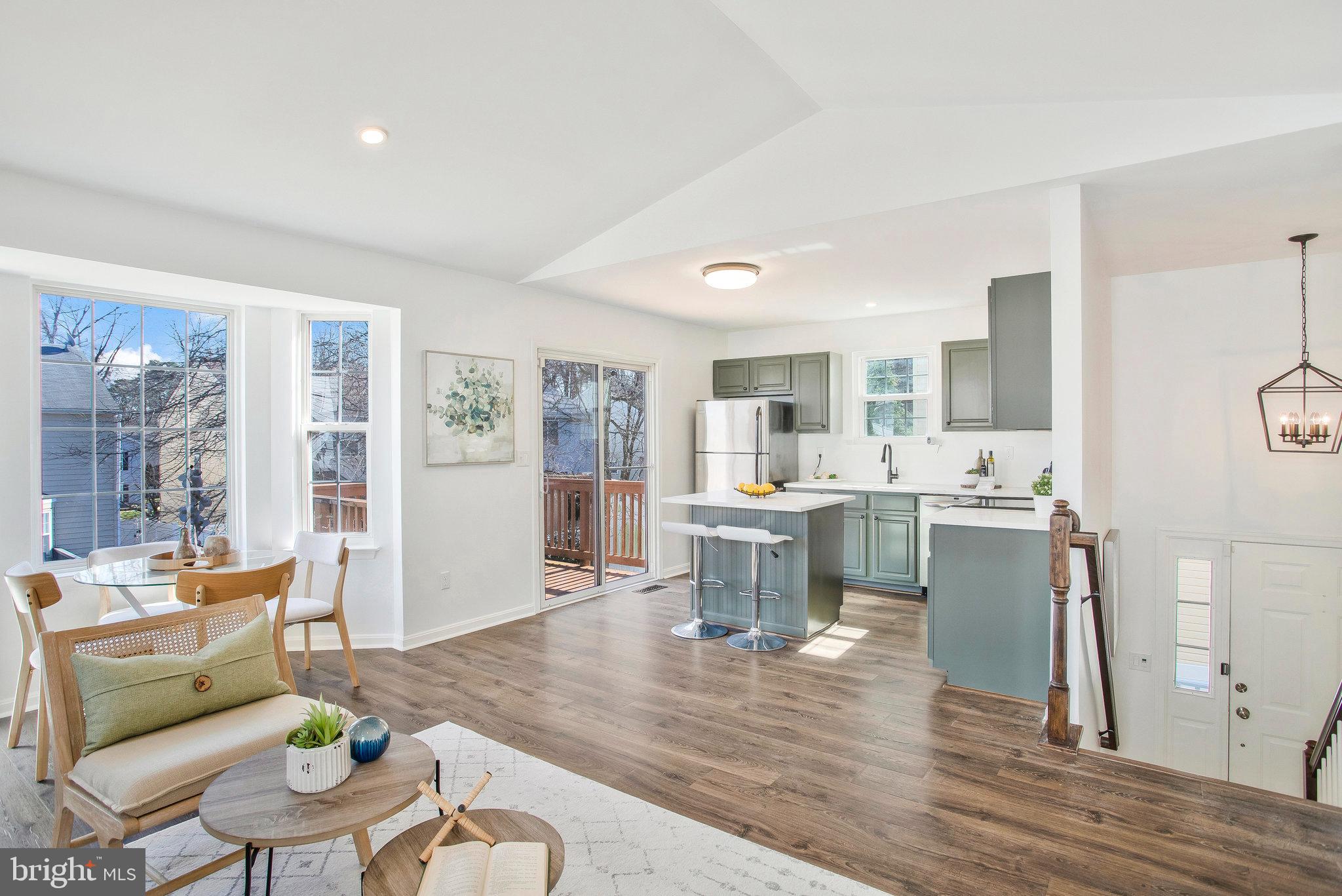 103 Richard Avenue