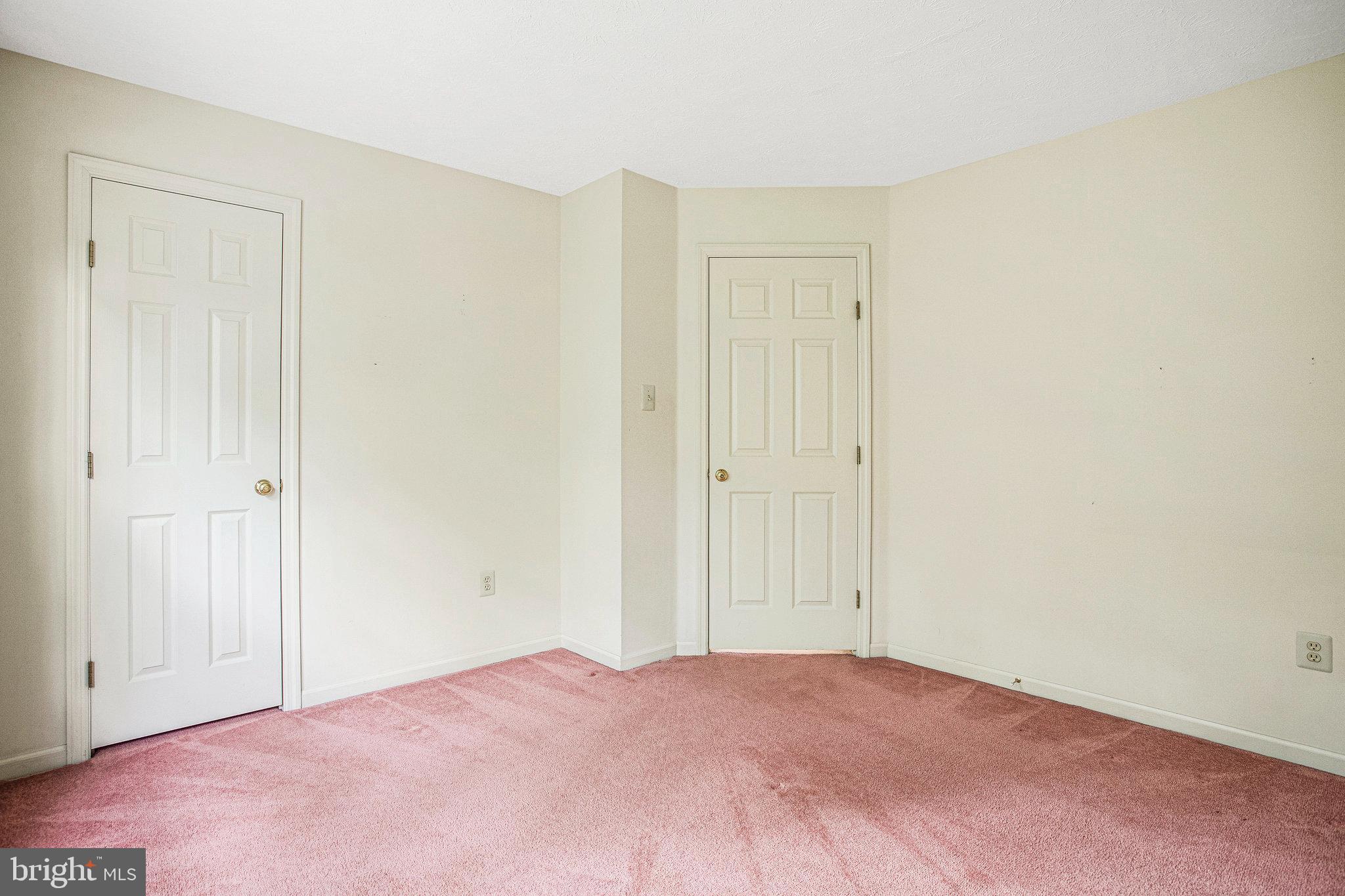 2085 Lower Ct