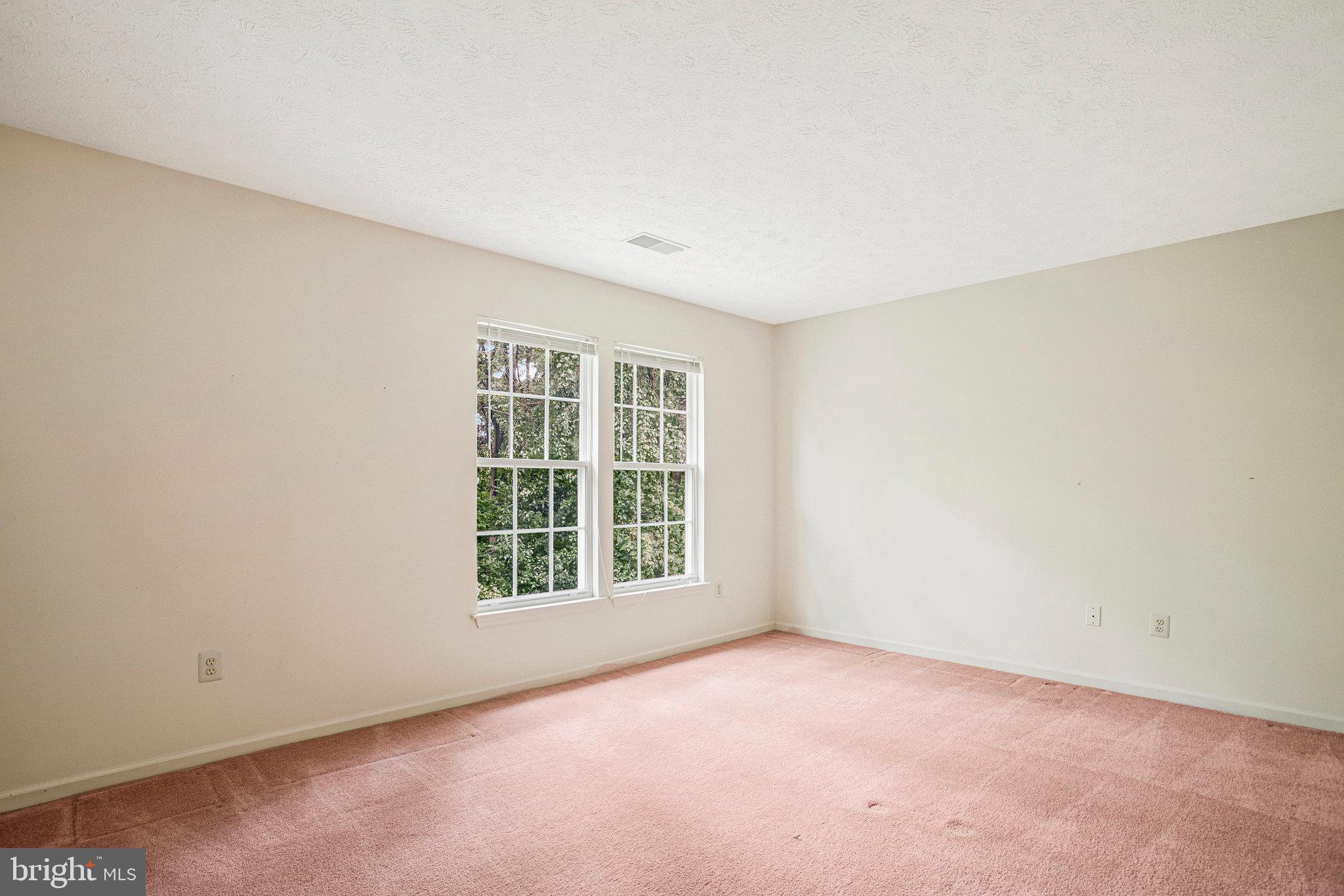 2085 Lower Ct