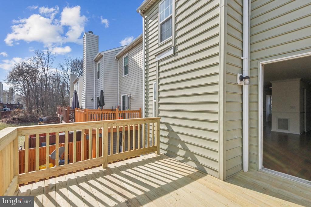 2465 Wentworth Dr