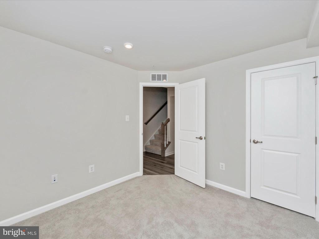 3476 Jacobs Ford Way