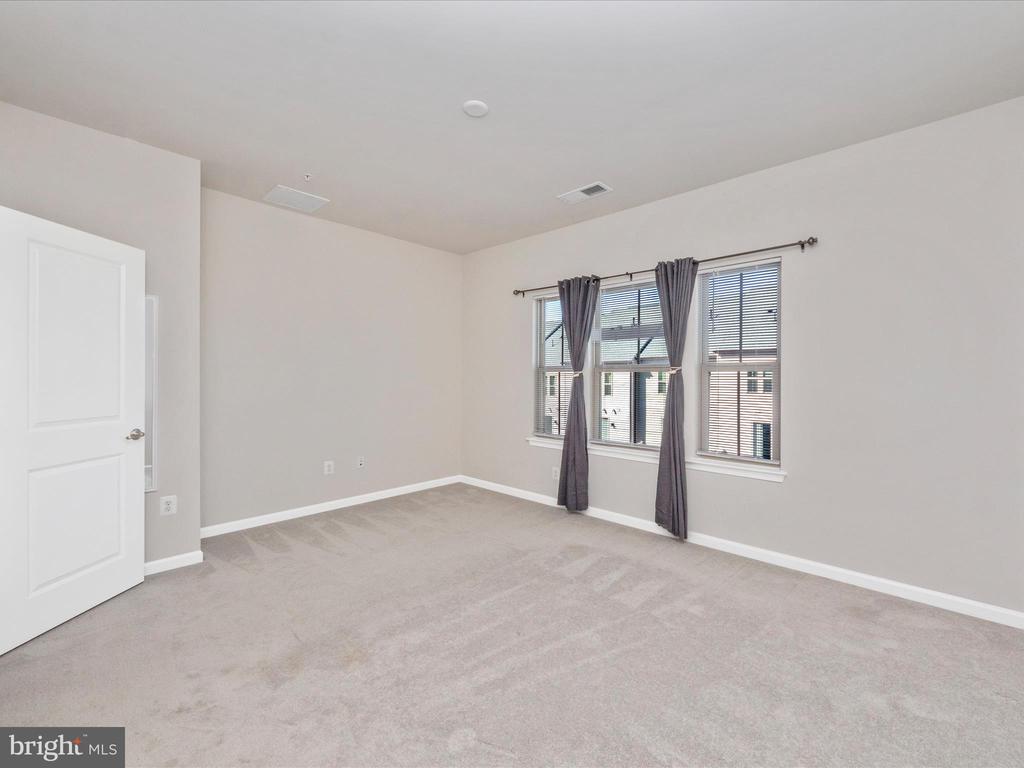 3476 Jacobs Ford Way