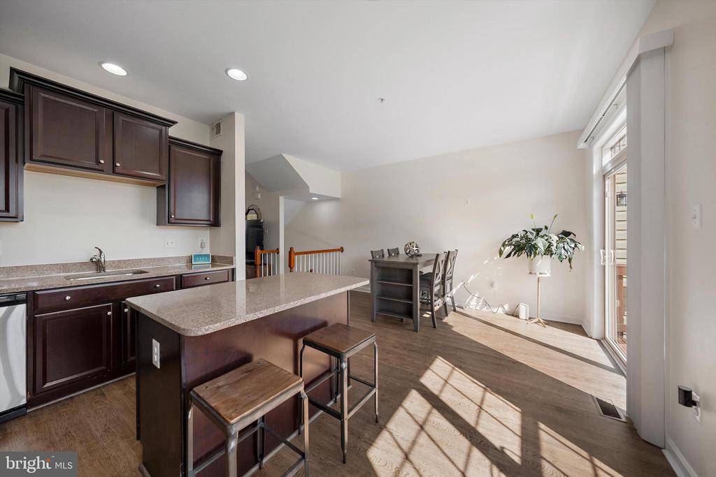 1133 Carinoso Cir