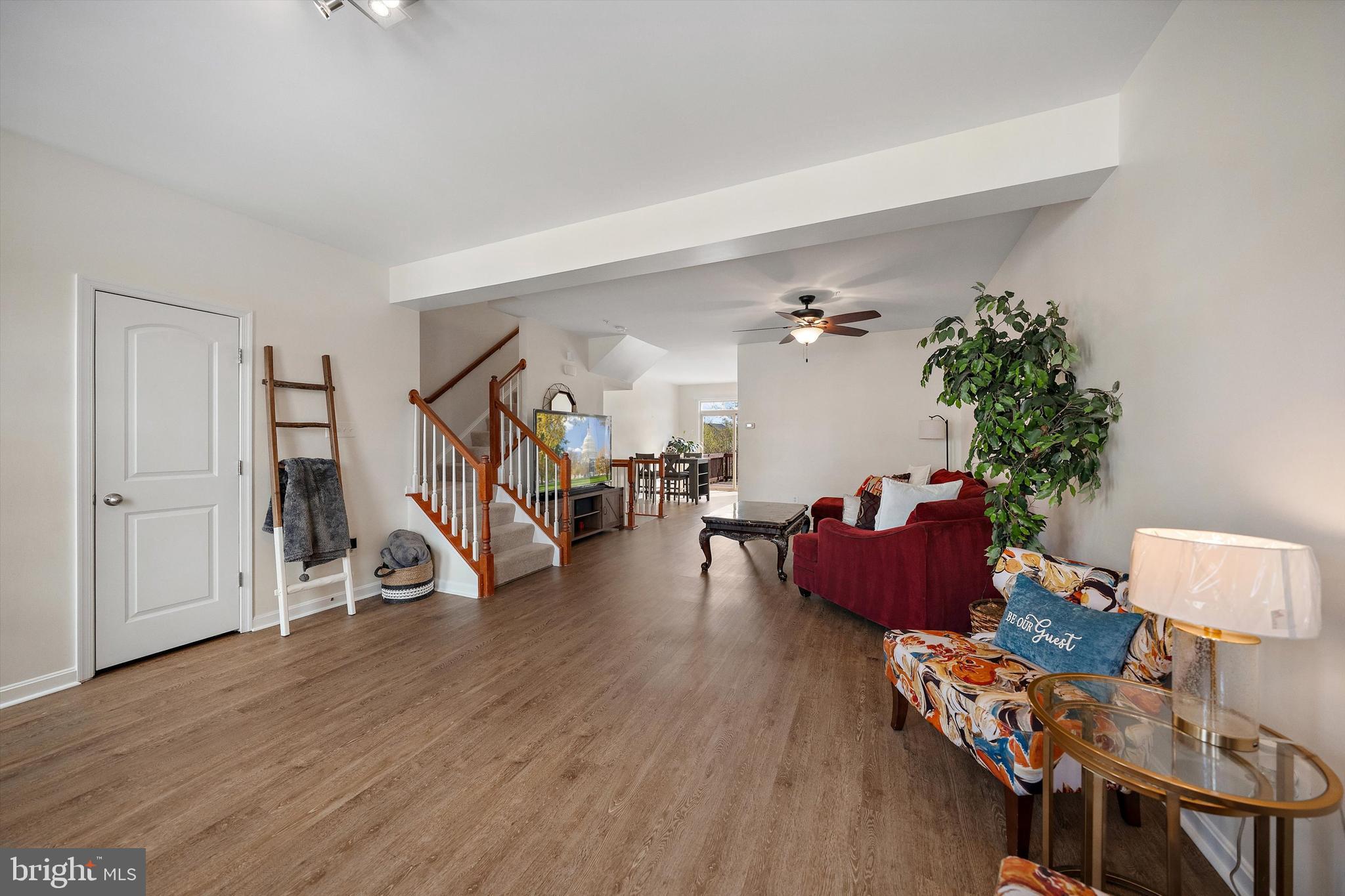 1133 Carinoso Cir