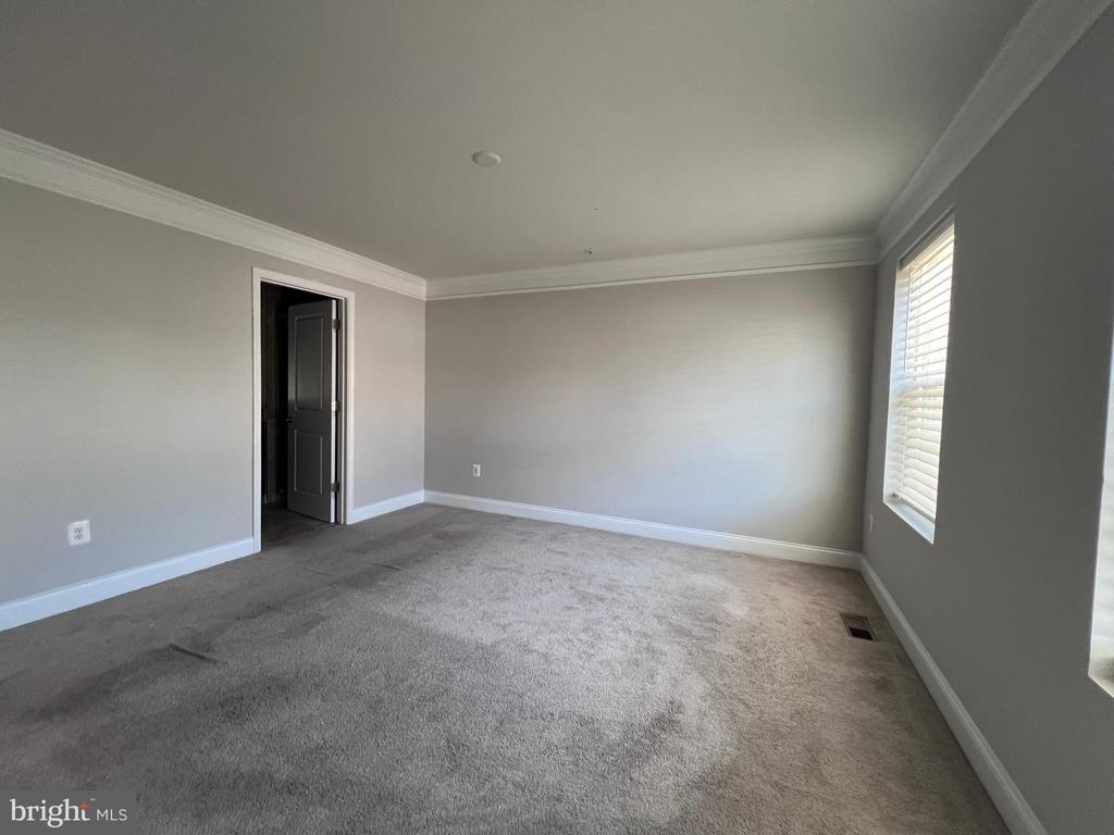 3651 DUCKHORN WAY