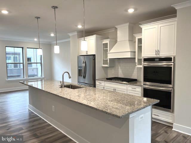 3407 RIVULET LN