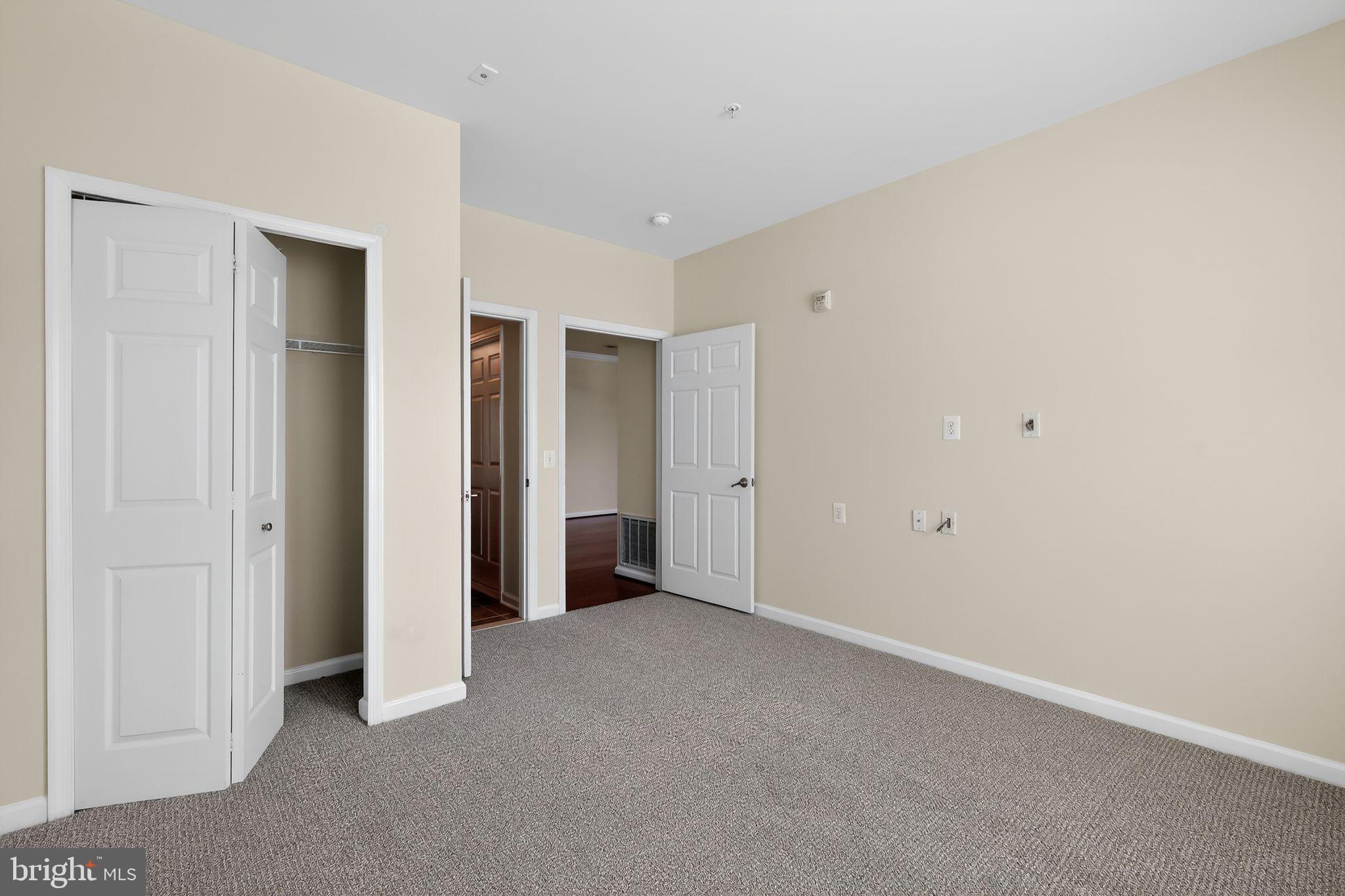 1624 HARDWICK COURT 104