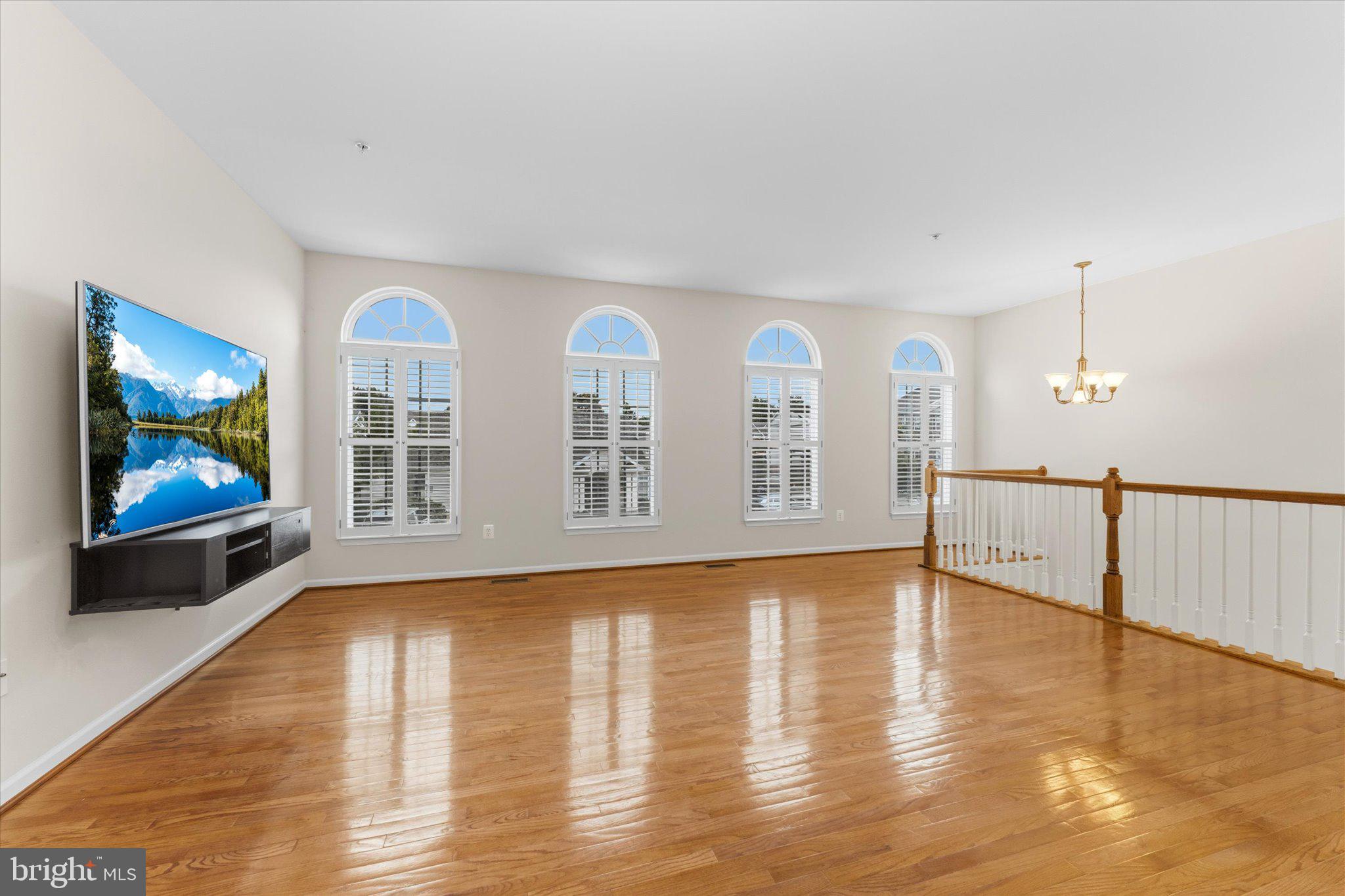 41 IDLECREEK LANE