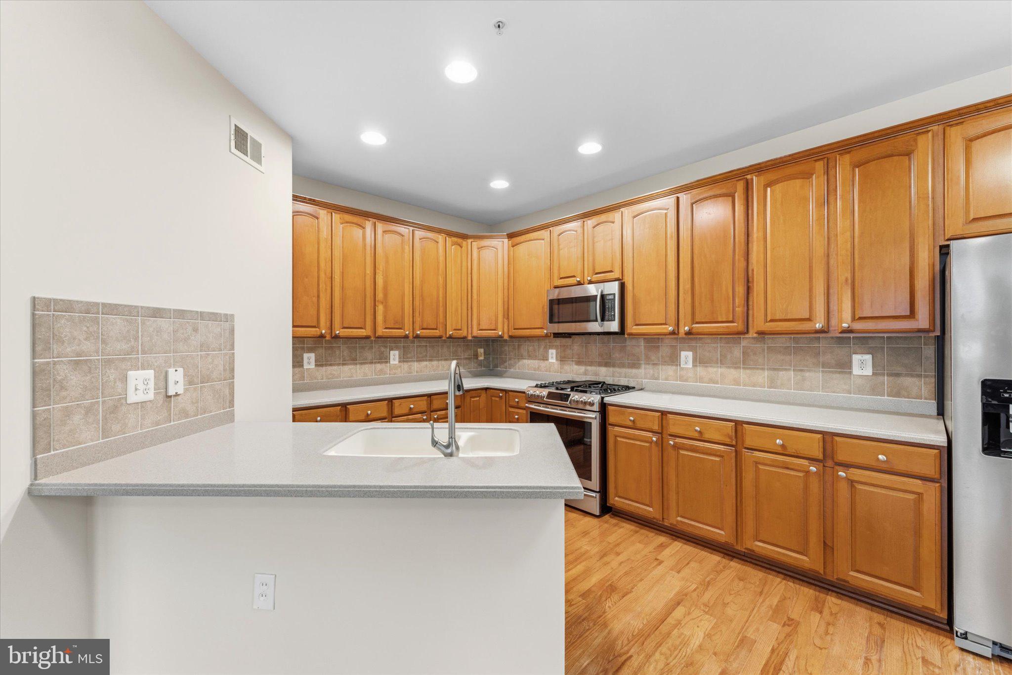41 IDLECREEK LANE