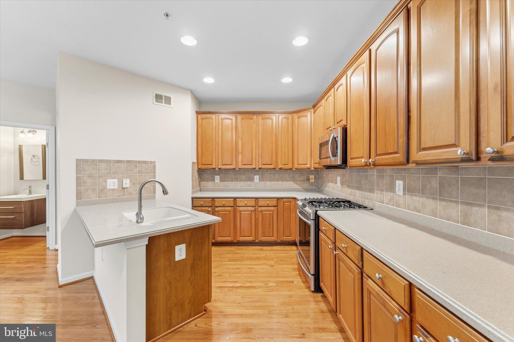 41 IDLECREEK LANE