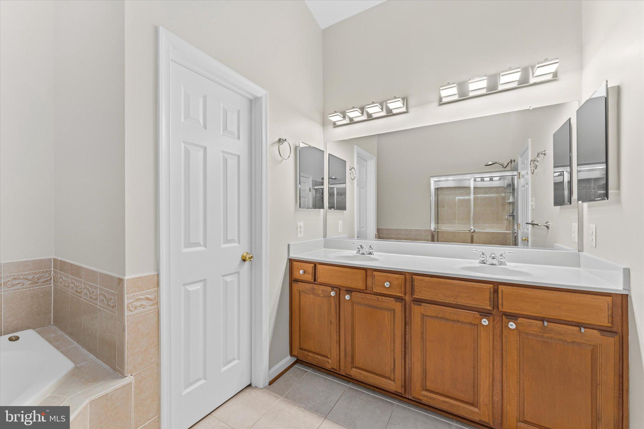 41 IDLECREEK LANE