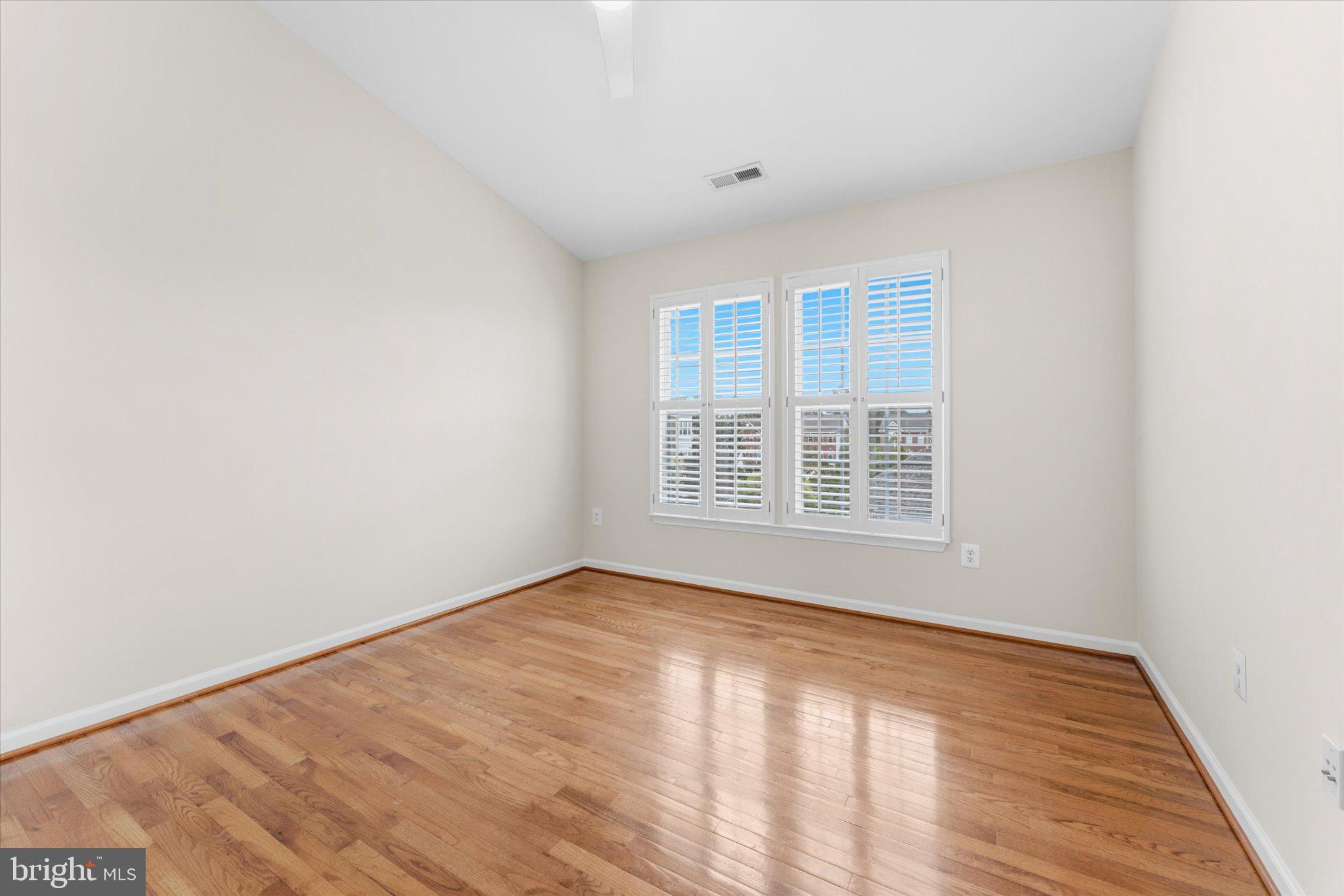 41 IDLECREEK LANE