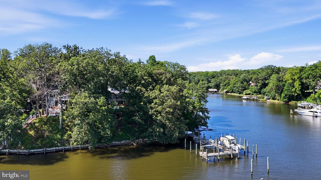 120 ISLAND VIEW DRIVE