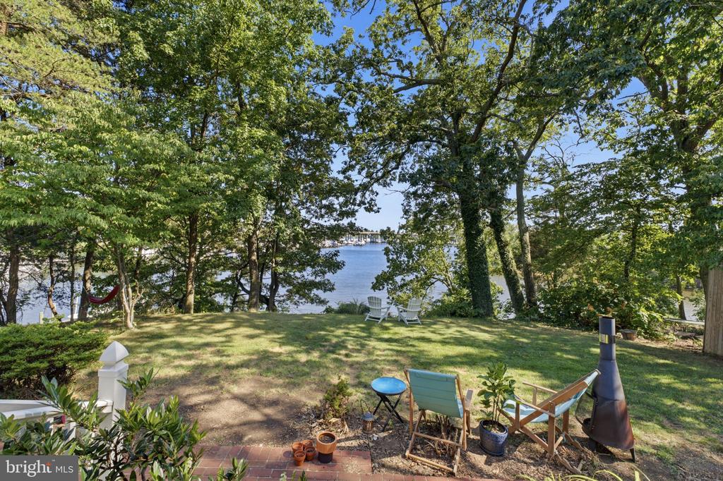 120 ISLAND VIEW DRIVE