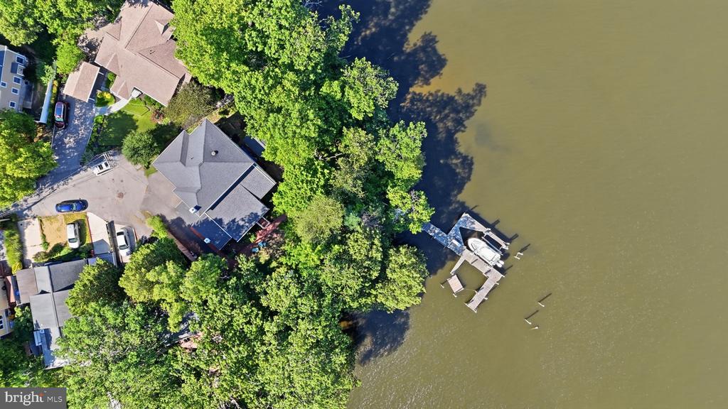 120 ISLAND VIEW DRIVE