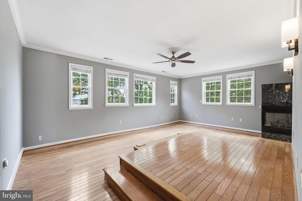 120 ISLAND VIEW DRIVE