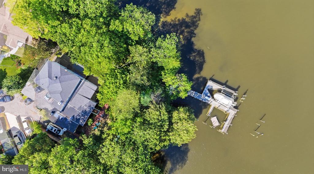 120 ISLAND VIEW DRIVE