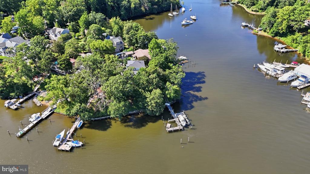 120 ISLAND VIEW DRIVE