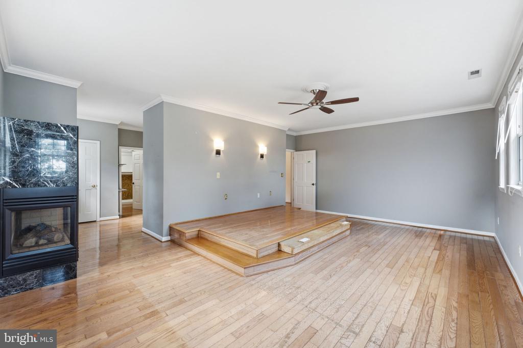 120 ISLAND VIEW DRIVE