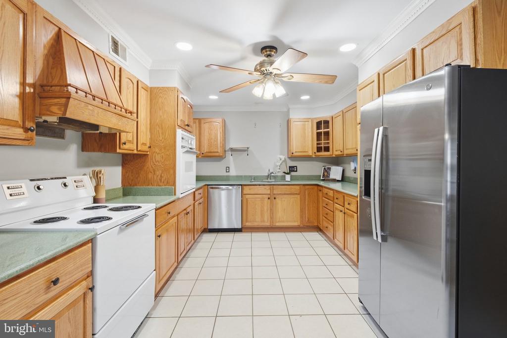 120 ISLAND VIEW DRIVE
