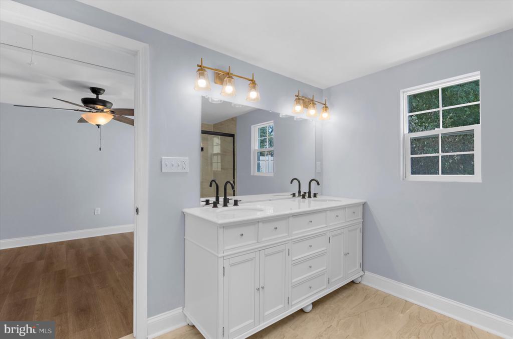 758 WHITNEYS LANDING DRIVE