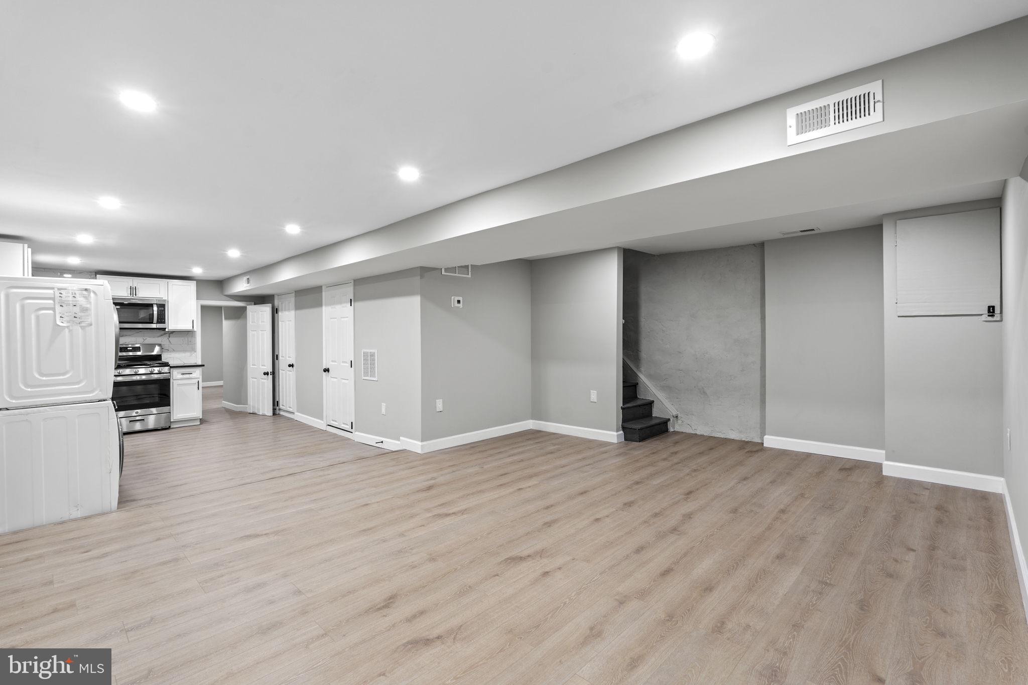 3715 Belair ROAD