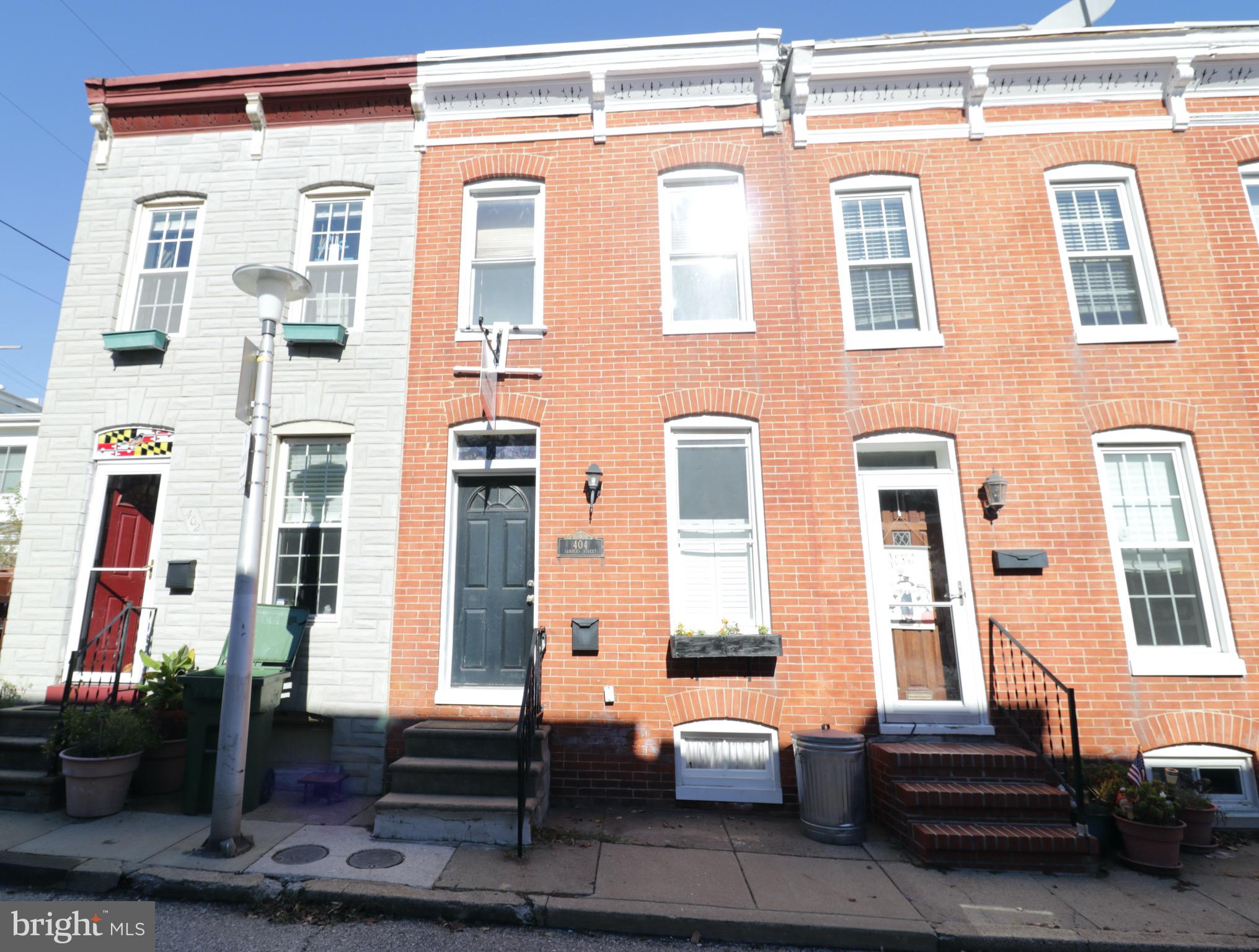 404 Sanders St