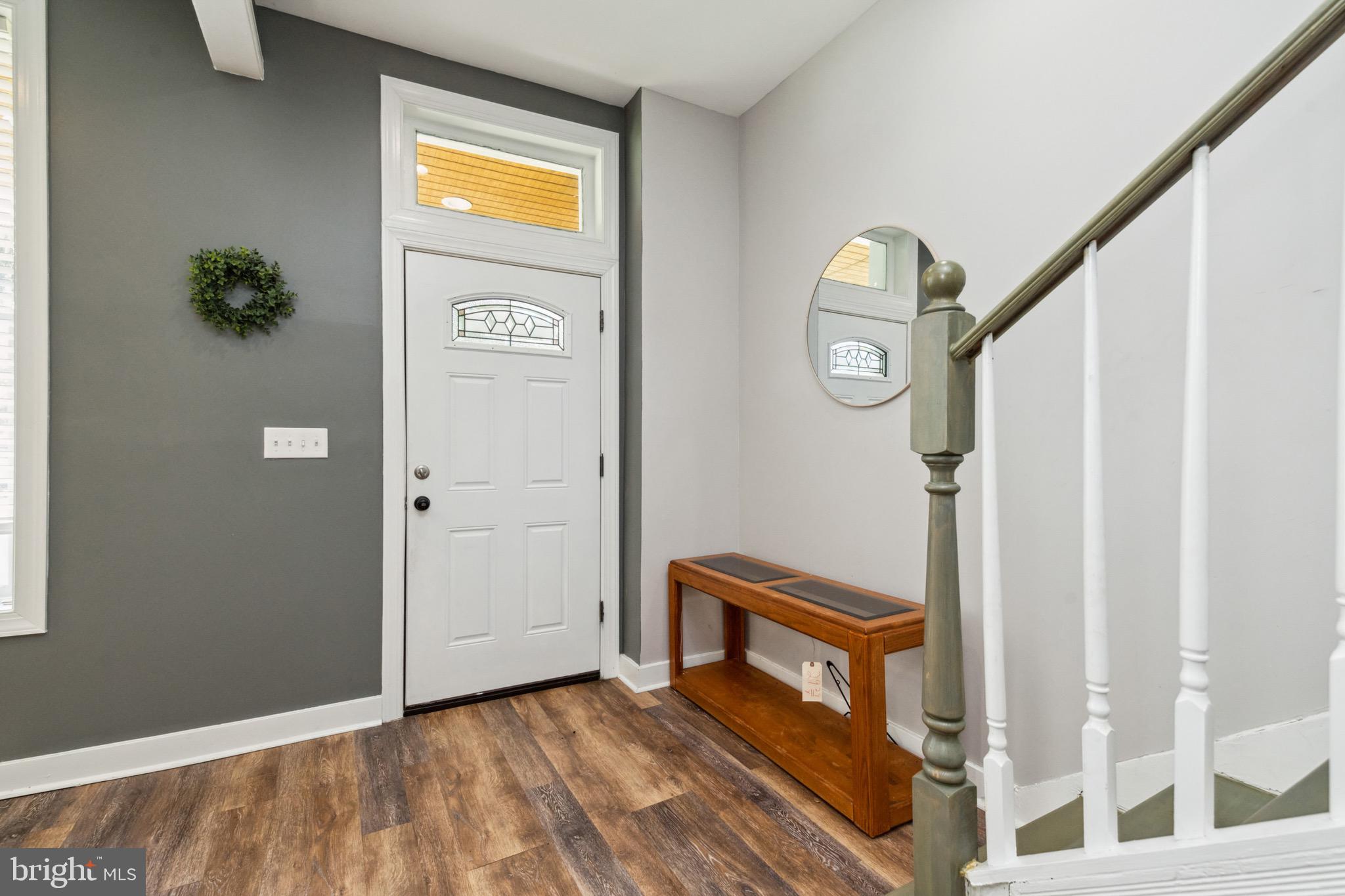 2103 Poplar Grove St