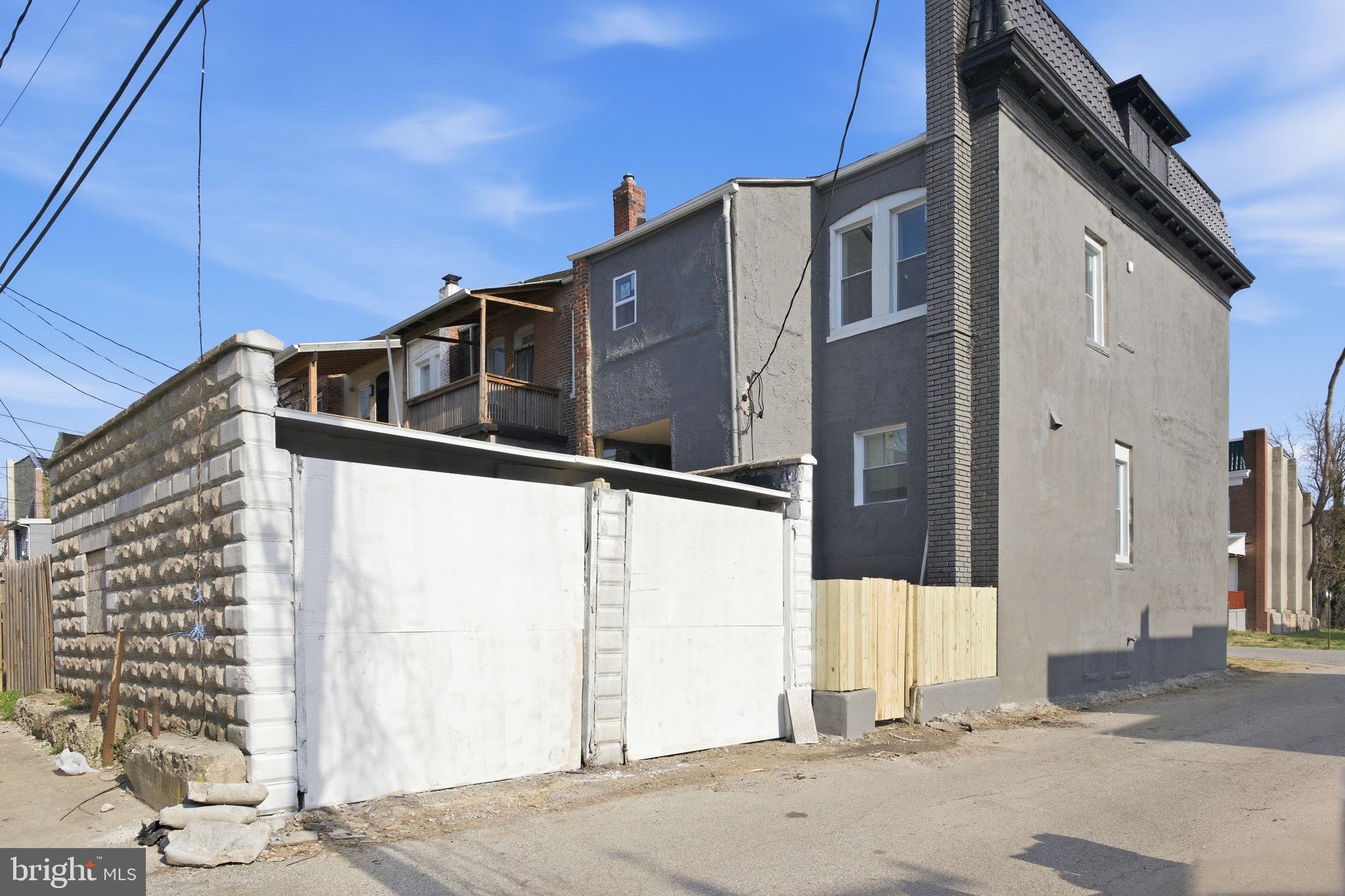 2816 ROCKROSE AVENUE