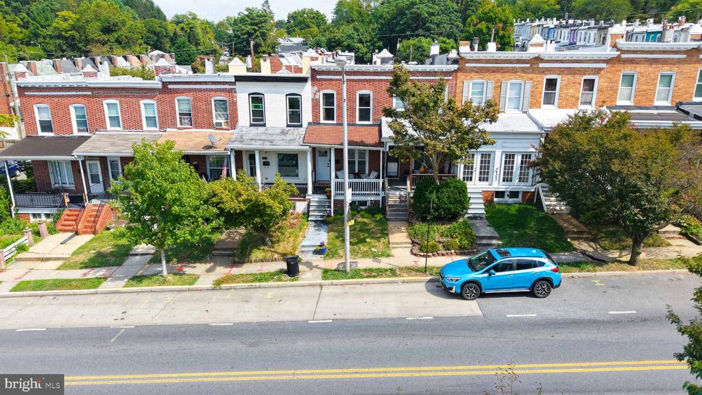 4327 FALLS ROAD