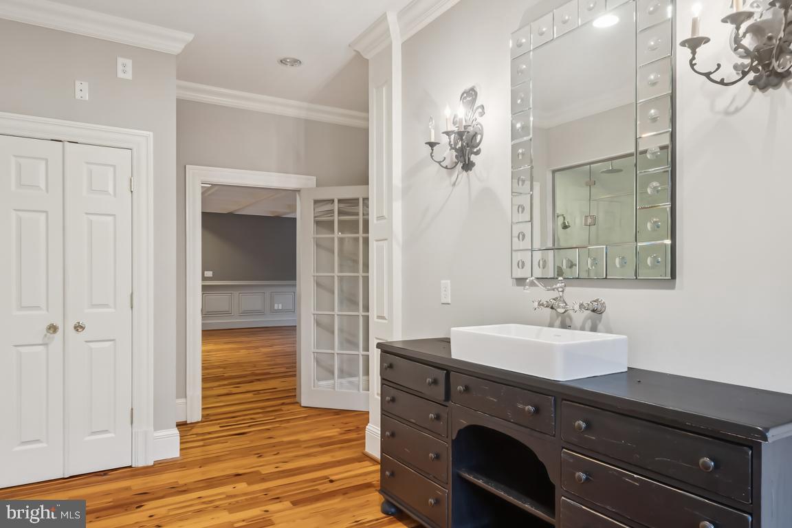 10606 CANDLEWICK ROAD