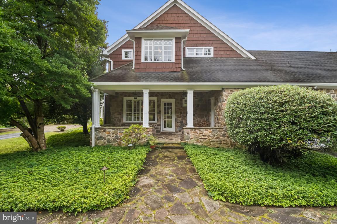 10606 CANDLEWICK ROAD