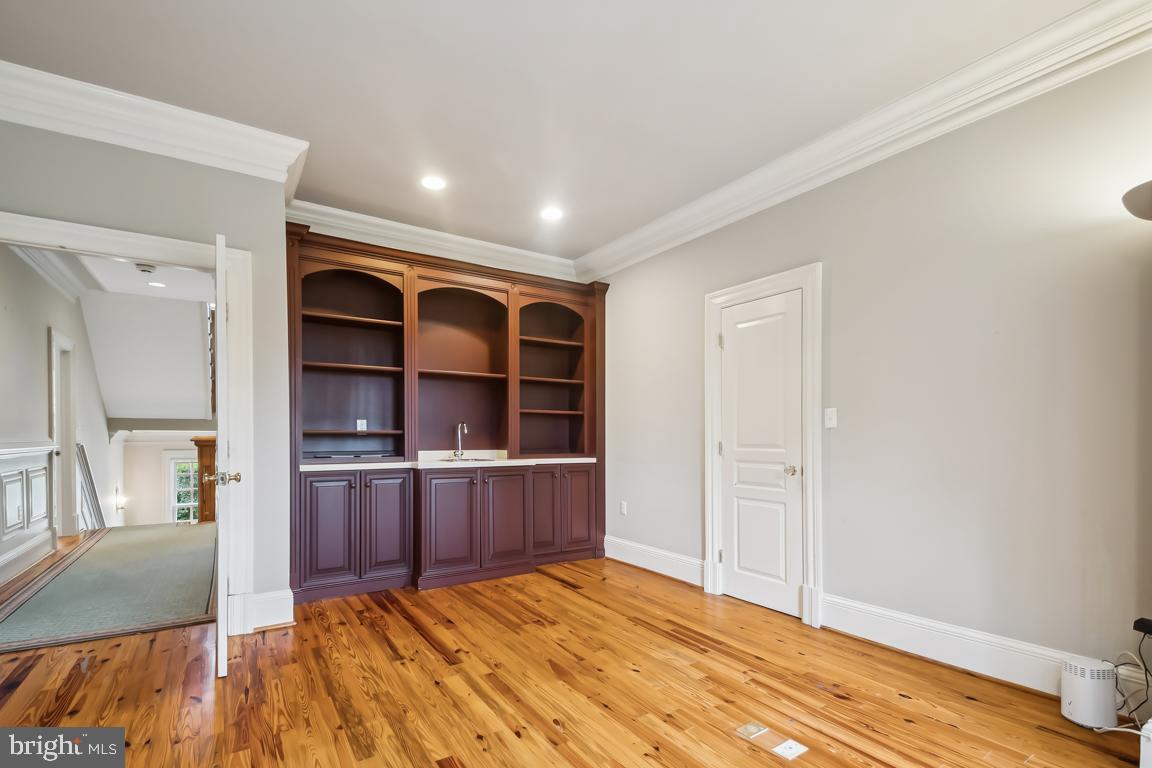 10606 CANDLEWICK ROAD