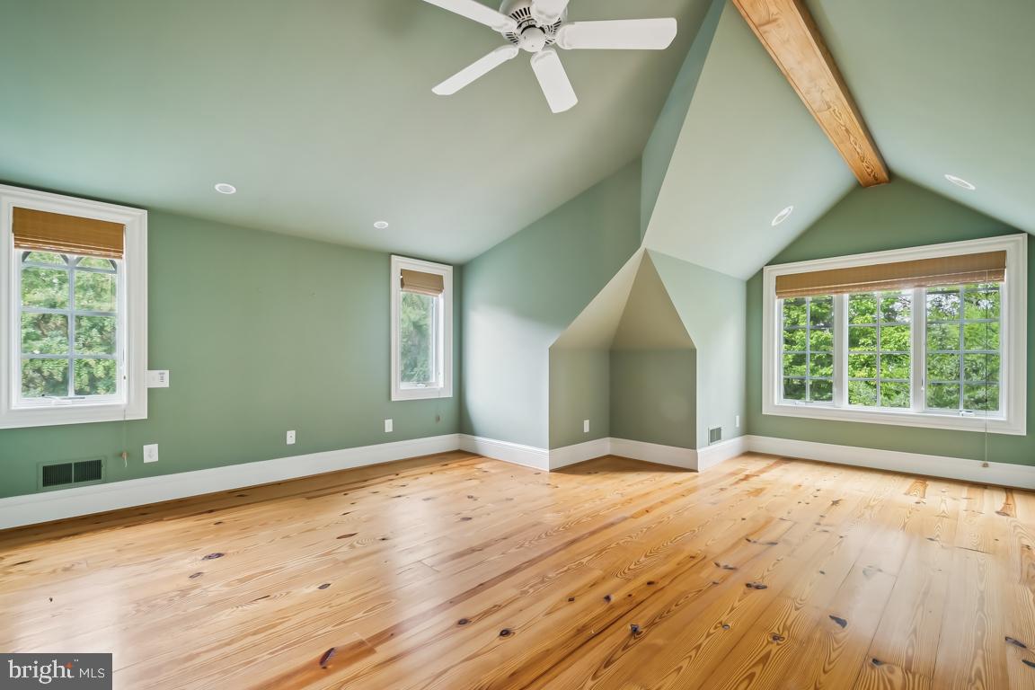 10606 CANDLEWICK ROAD